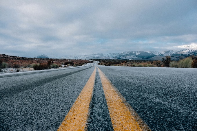 COLD WEATHER DRIVING TIPS FOR PARENTS