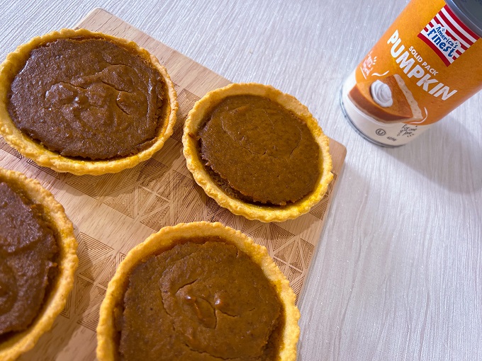MINI PUMPKIN PIE