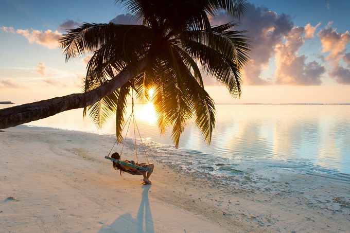 ESSENTIAL LINGERIE CHECK LIST FOR YOUR HONEYMOON