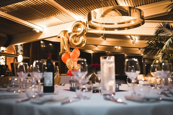 STRESS-FREE PARTY PLANNING: HOW TO CELEBRATE IN STYLE WITH THE PERFECT VENUE