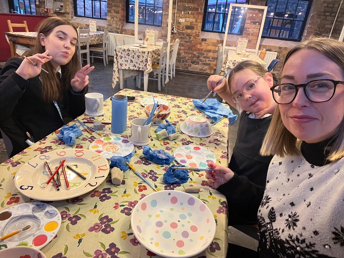 AN AFTERNOON AT EMMA BRIDGEWATER DECORATING STUDIO