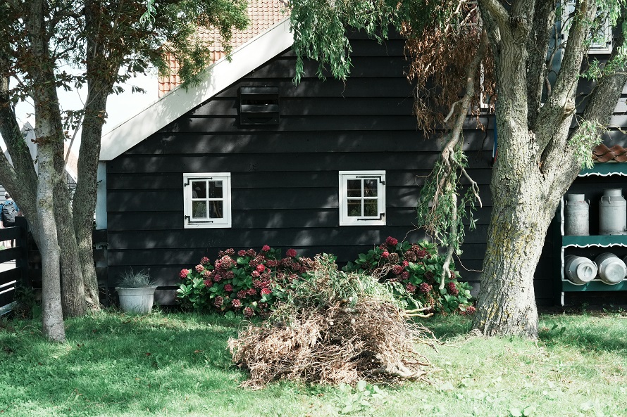 HOW TO CONFIDENTLY NAVIGATE THE HOME BUYING JOURNEY